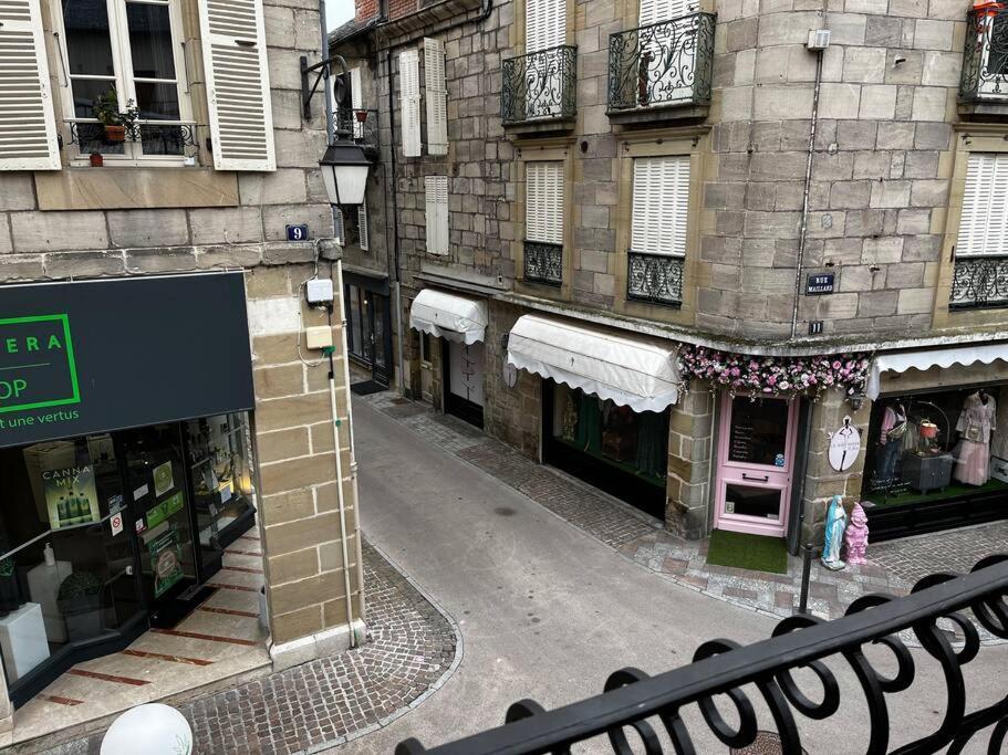 #Le Maillard #Grand F2 #Hyper Centre Leilighet Brive-la-Gaillarde Eksteriør bilde
